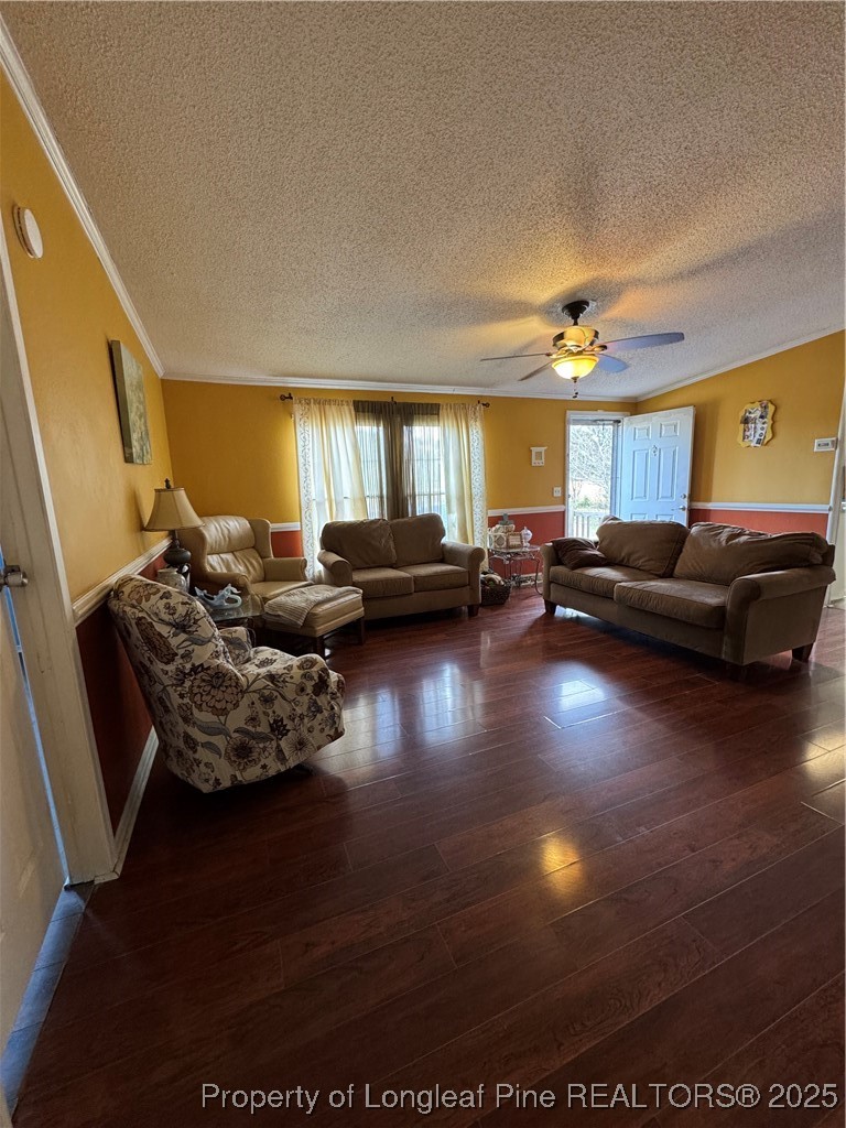 3082 Alamac Road Lumberton, NC 28358 - Photo 5 of 30 Living Room