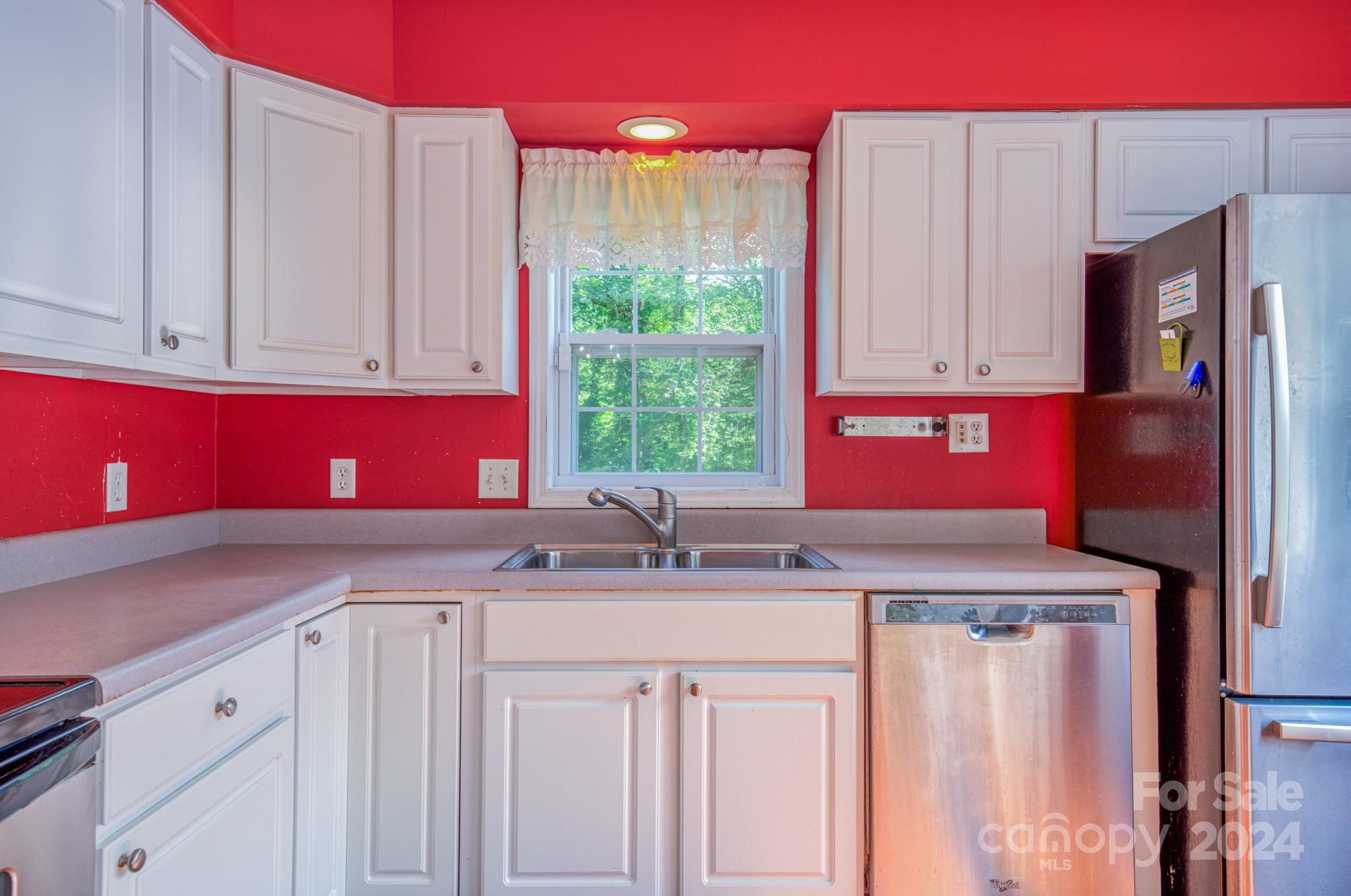 200 Pembrook Road Swannanoa, NC 28778 - Photo 13 of 36 Gallery Image 13