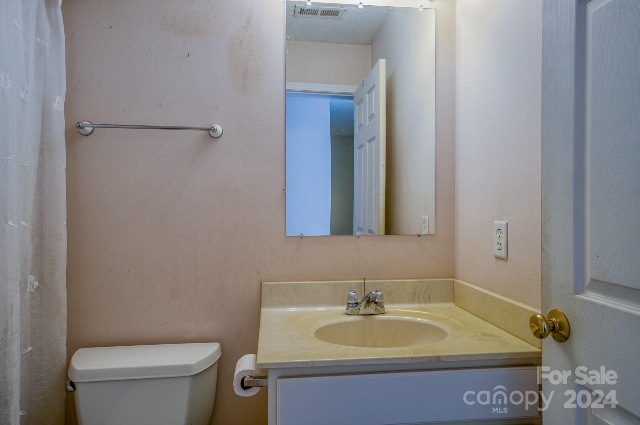 200 Pembrook Road Swannanoa, NC 28778 - Photo 27 of 36 Gallery Image 27