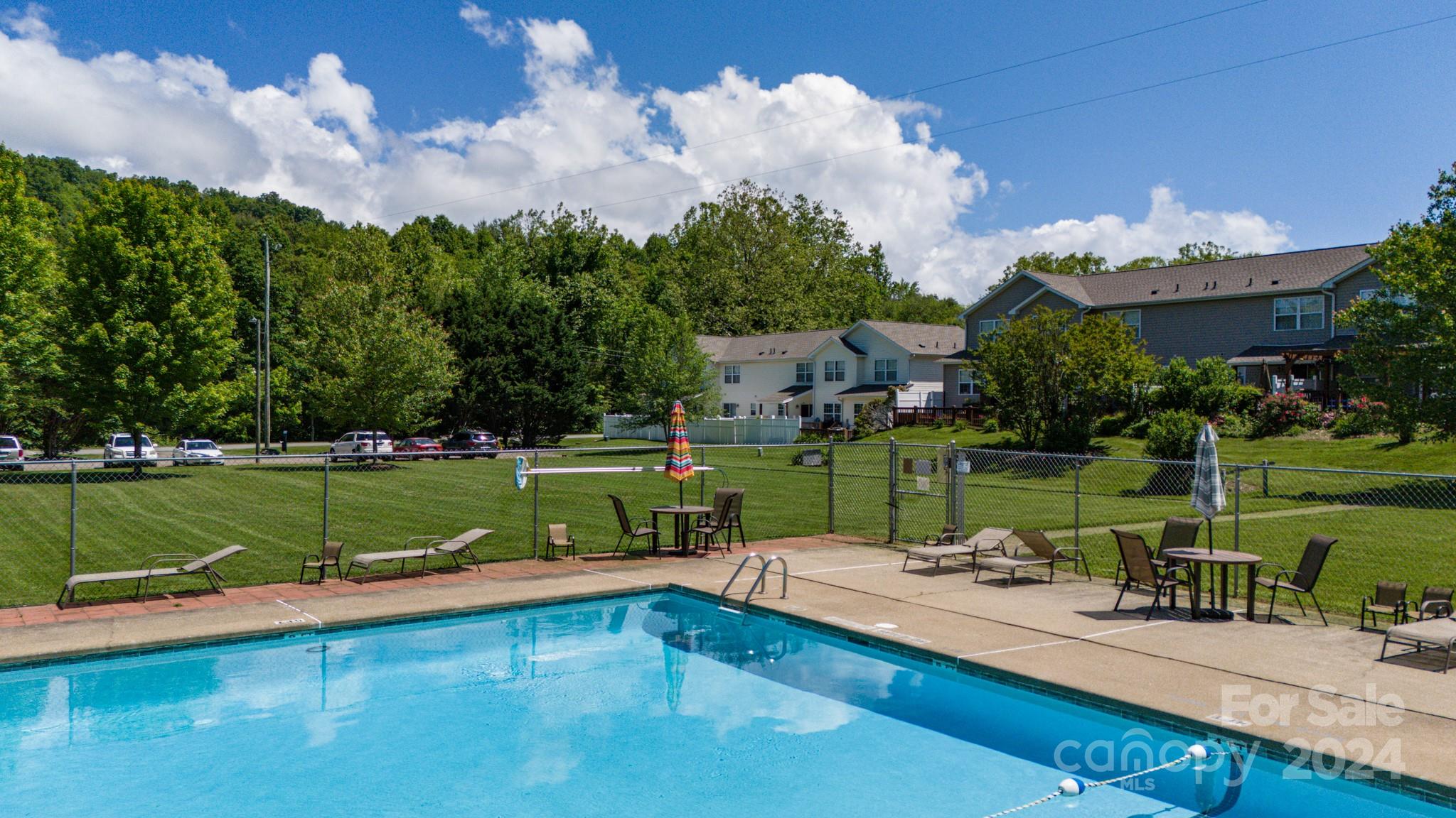200 Pembrook Road Swannanoa, NC 28778 - Photo 30 of 36 Gallery Image 30