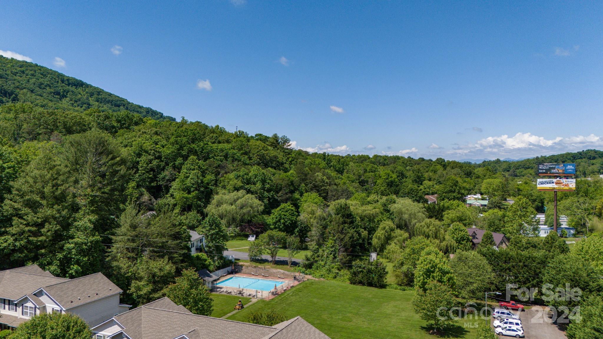 200 Pembrook Road Swannanoa, NC 28778 - Photo 34 of 36 Gallery Image 34