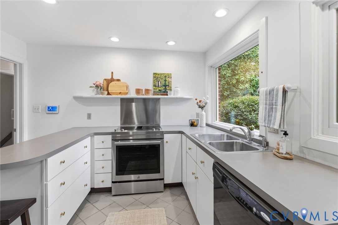 7711 Cornwall Road Henrico, VA 23229 - Photo 13 of 30 Gallery Image 13