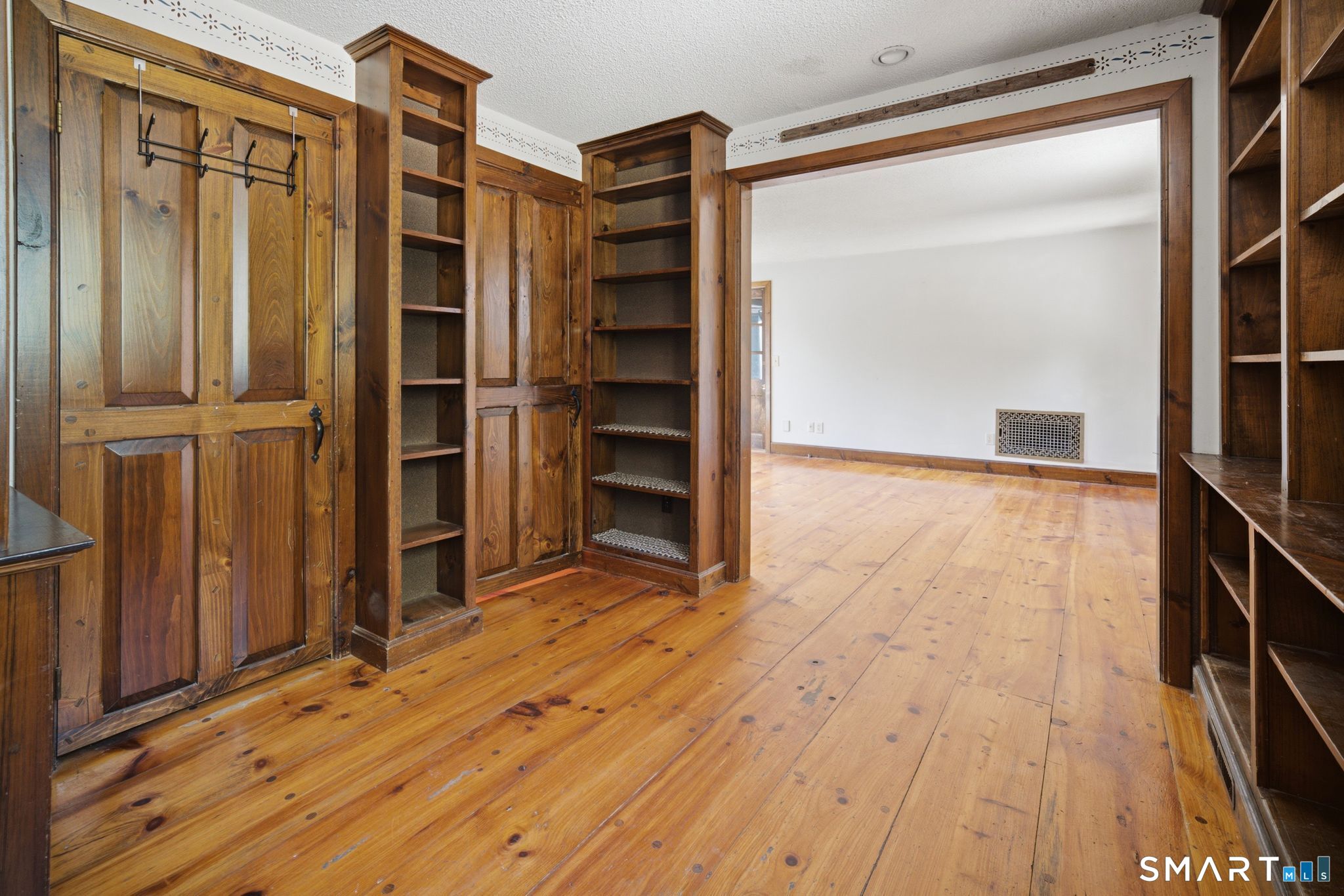 133 Fitts Road Ashford, CT 06278 - Photo 15 of 34 Study