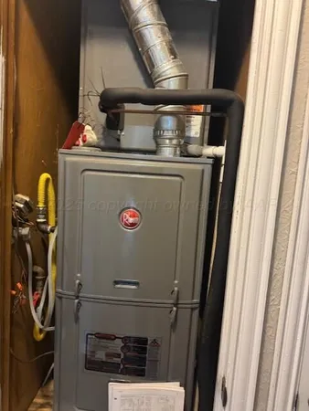 $148,000 | 2121 Colgate Drive, Perryton, TX 79070