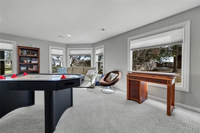 $440,000 | 266 Savoy Drive, Lake St. Louis, MO 63367