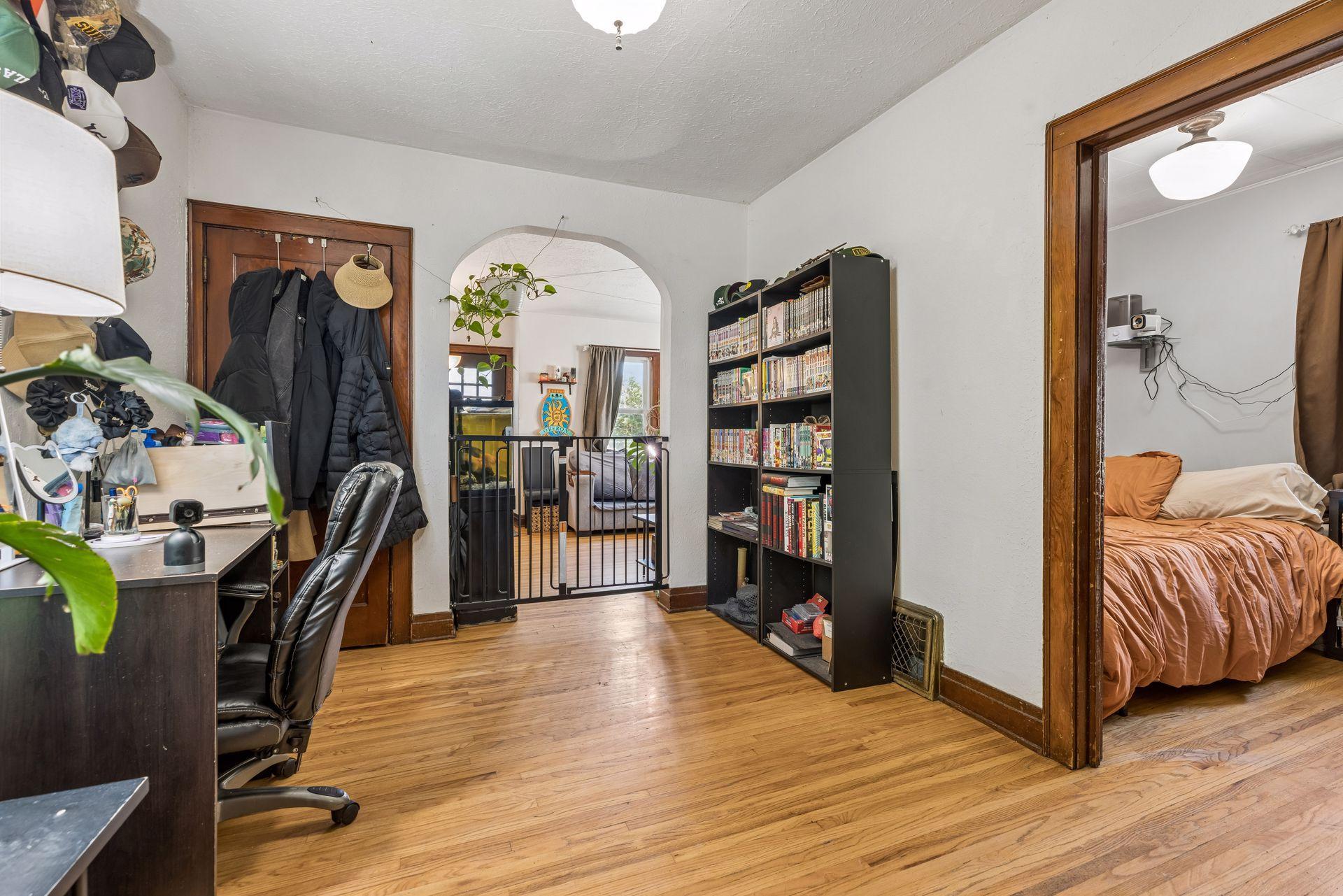 671 Spring Street Northeast Minneapolis, MN 55413 - Photo 6 of 41