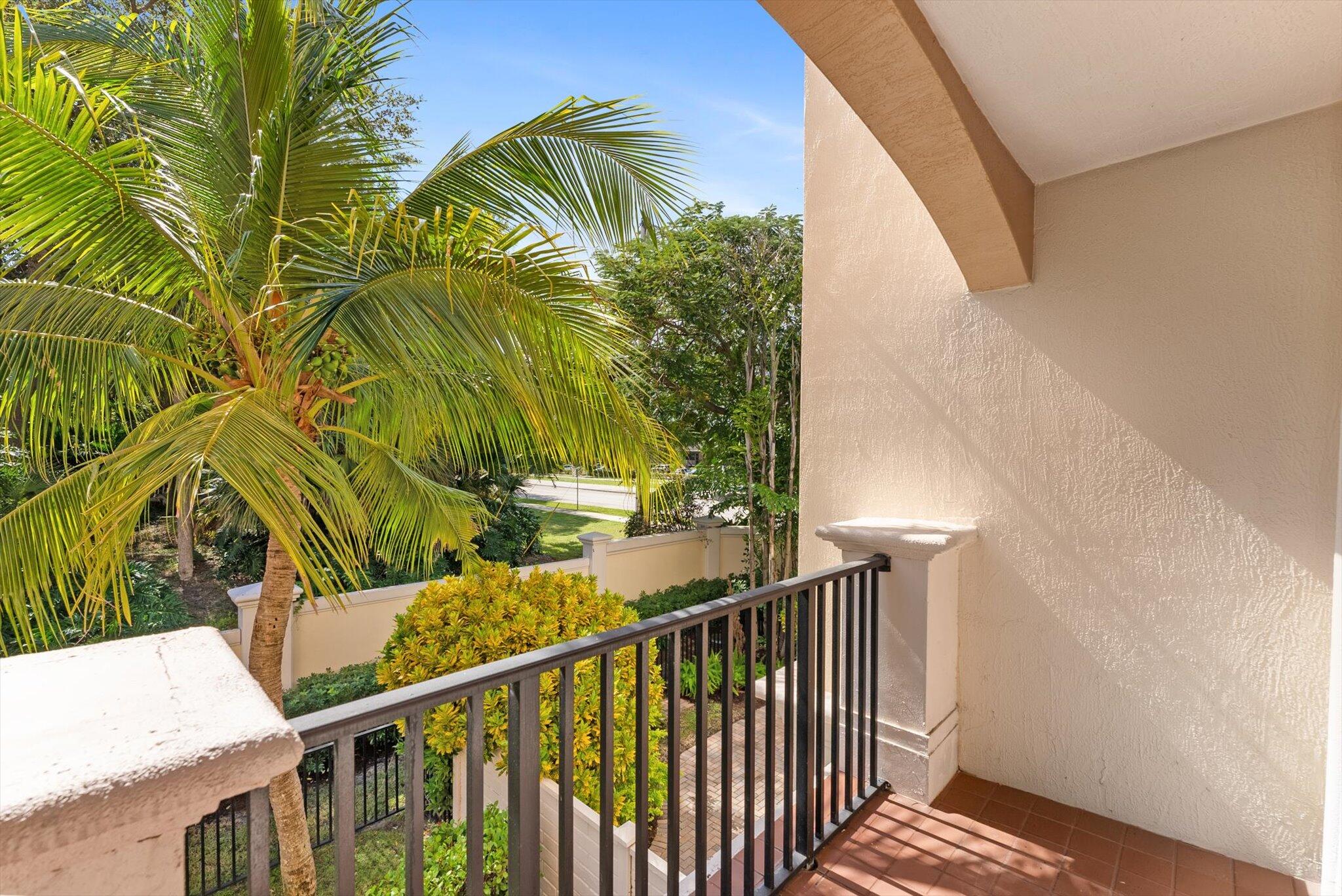 604 Northeast Francesca Lane Boca Raton, FL 33487 - Photo 46 of 58 balcony