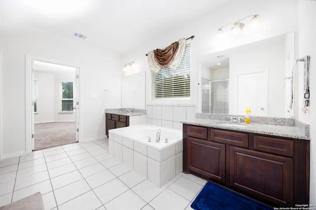 $474,000 | 2900 Sunridge Drive, Schertz, TX 78108