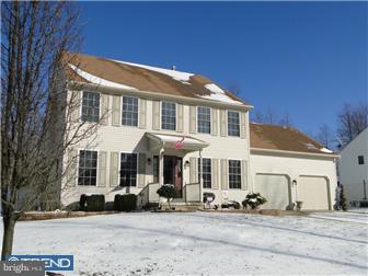 637 Surrey Road Sewell, NJ 08080 - Photo 1 of 11 Exterior Front