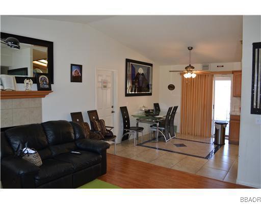 20158 Carlisle Road Apple Valley, CA 92307 - Photo 5 of 11