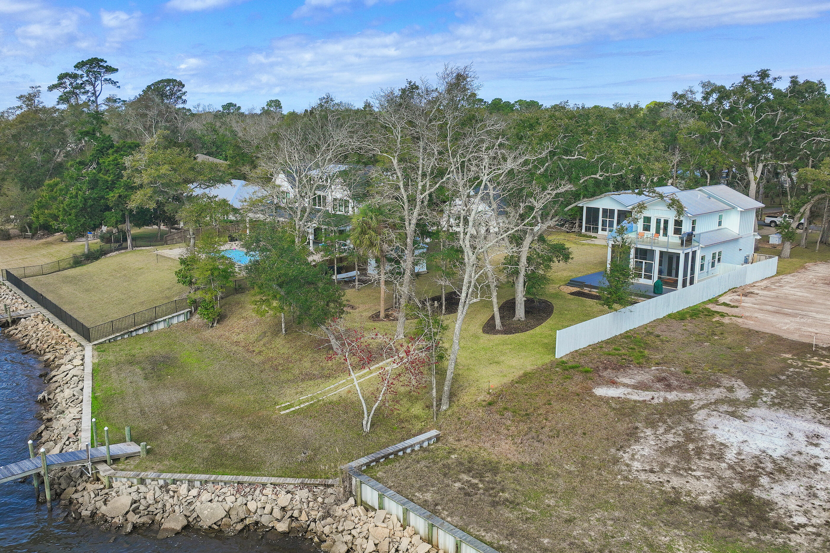 315 Red Barn Road Freeport, FL 32439 - Photo 11 of 63 .