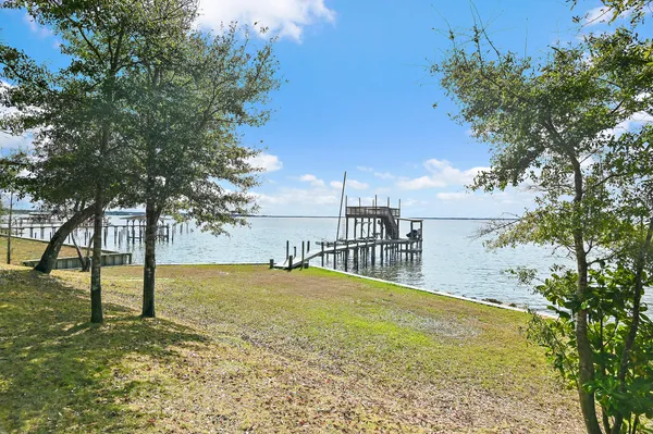 $1,589,000 | 315 Red Barn Road, Freeport, FL 32439