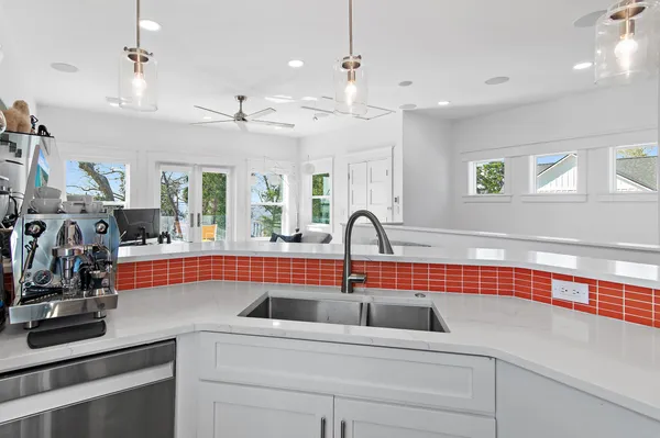 $1,589,000 | 315 Red Barn Road, Freeport, FL 32439