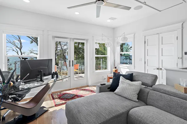 $1,589,000 | 315 Red Barn Road, Freeport, FL 32439