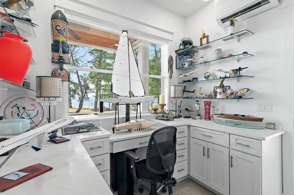 $1,589,000 | 315 Red Barn Road, Freeport, FL 32439