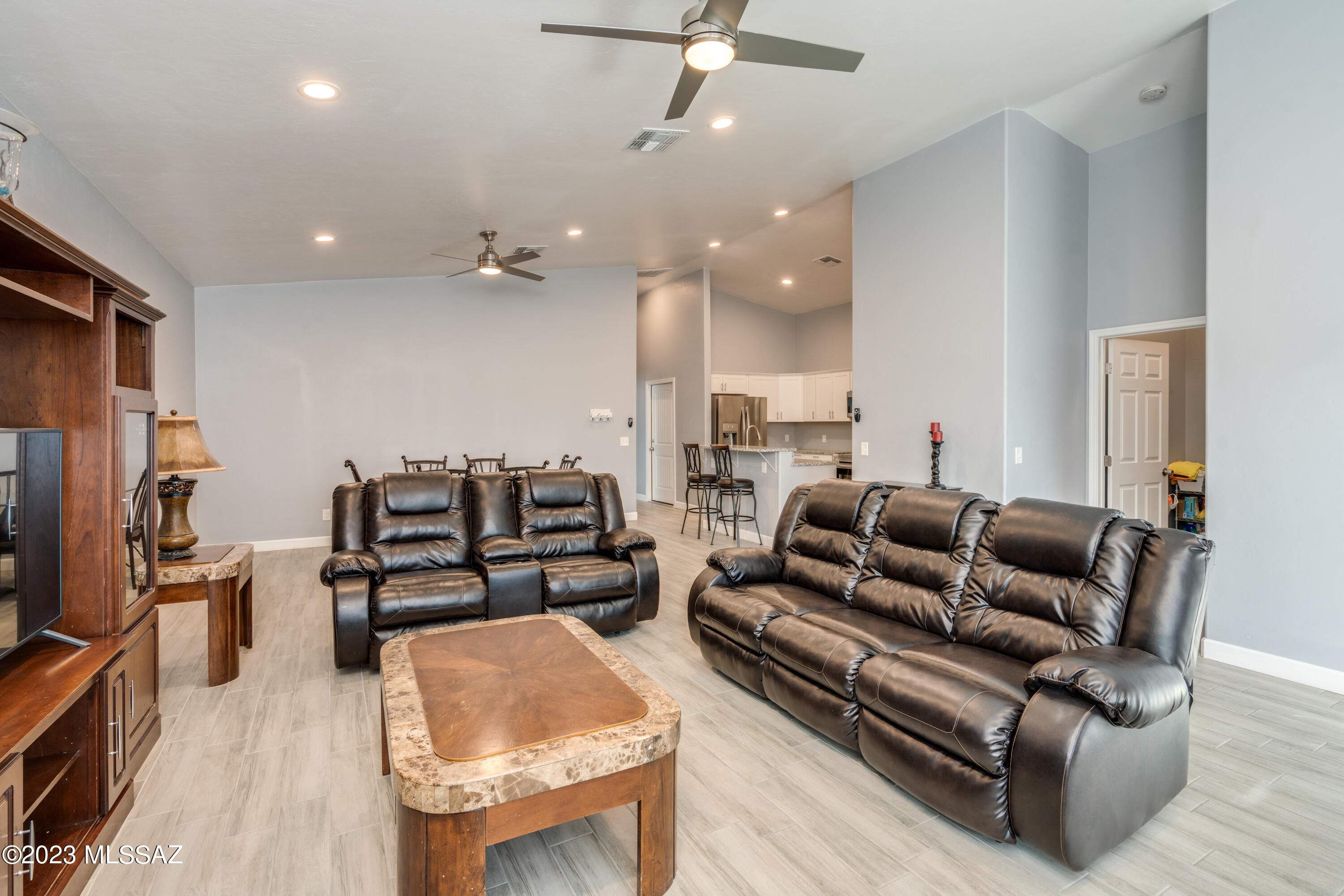 107 West 27th Street Tucson, AZ 85713 - Photo 7 of 16