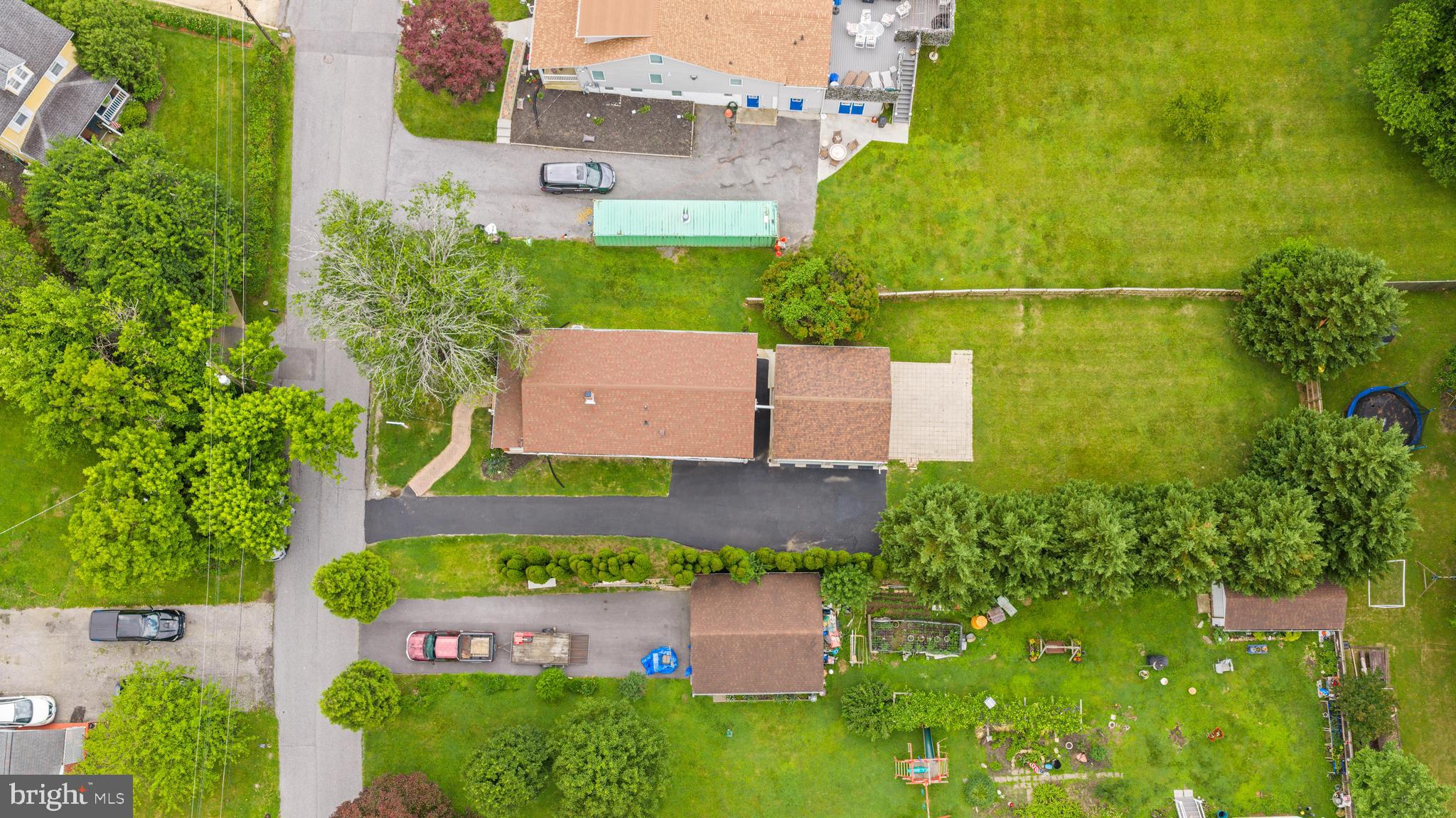 102 Nelson Road Pikesville, MD 21208 - Photo 45 of 57