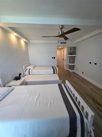 $1,200,000 | 5550 North Ocean Drive, Unit 11C, Singer Island, FL 33404