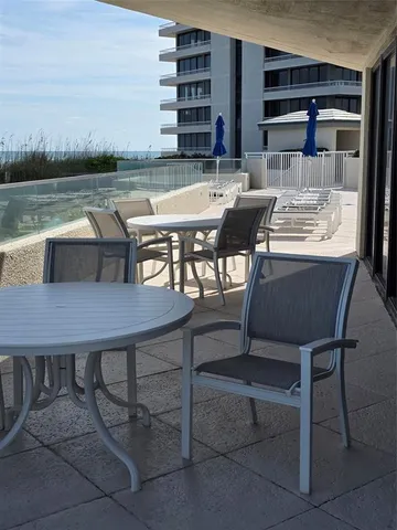 $1,200,000 | 5550 North Ocean Drive, Unit 11C, Singer Island, FL 33404