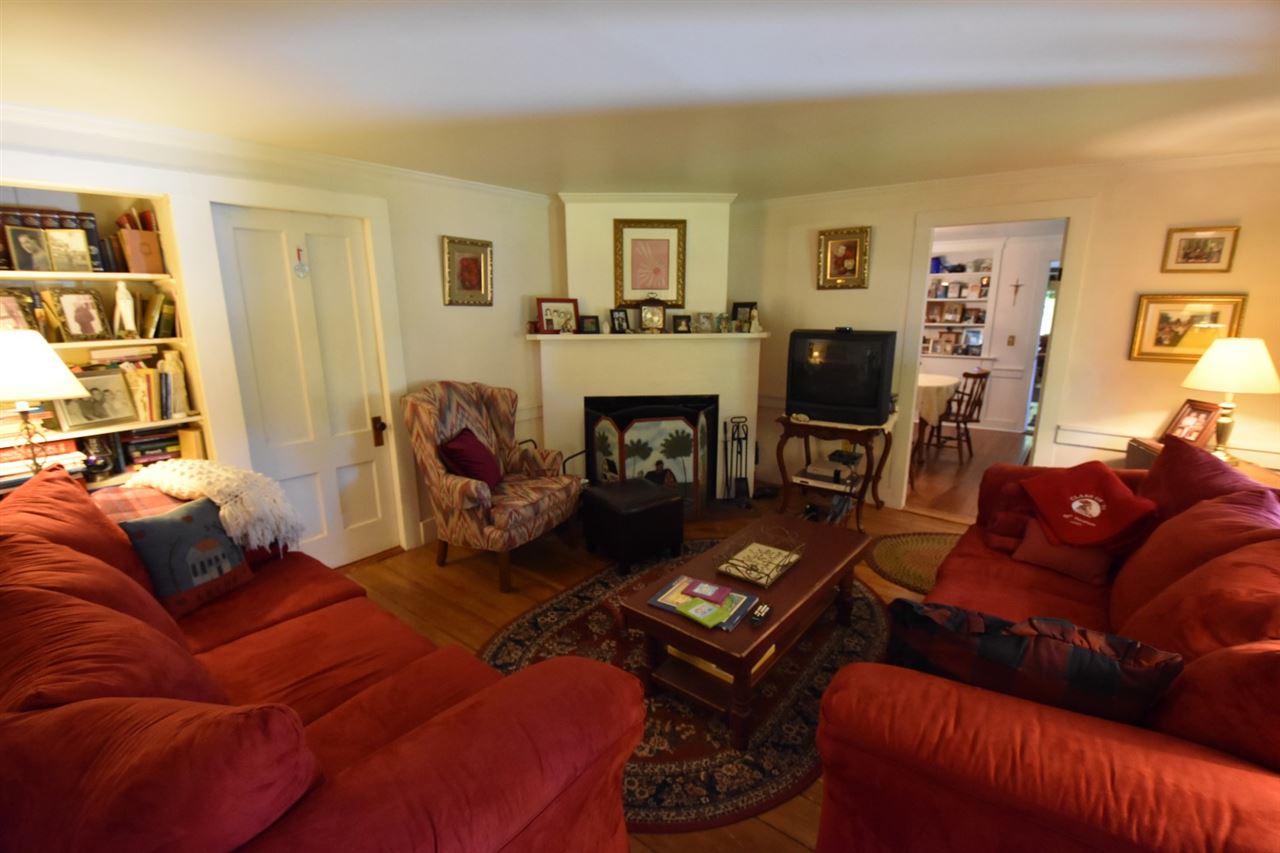 253 Sanborn Road Tilton, NH 03276 - Photo 19 of 32