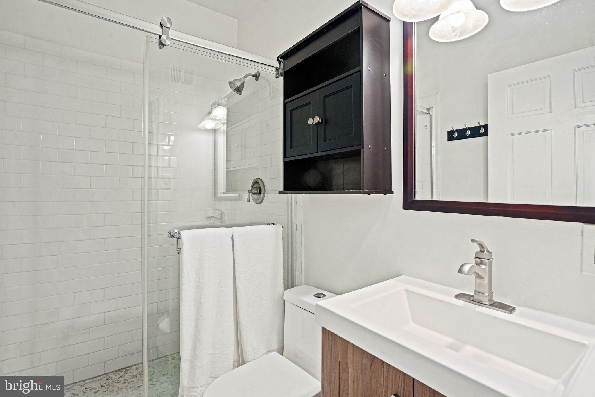 409 Constitution Avenue Northeast, Unit 3 Washington, DC 20002 - Photo 19 of 23 Gallery Image 19
