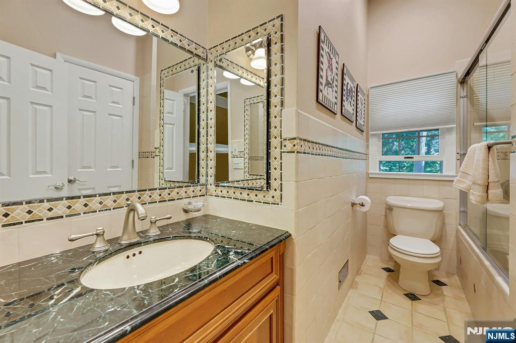 598 Whitenack Road River Vale, NJ 07675 - Photo 34 of 41