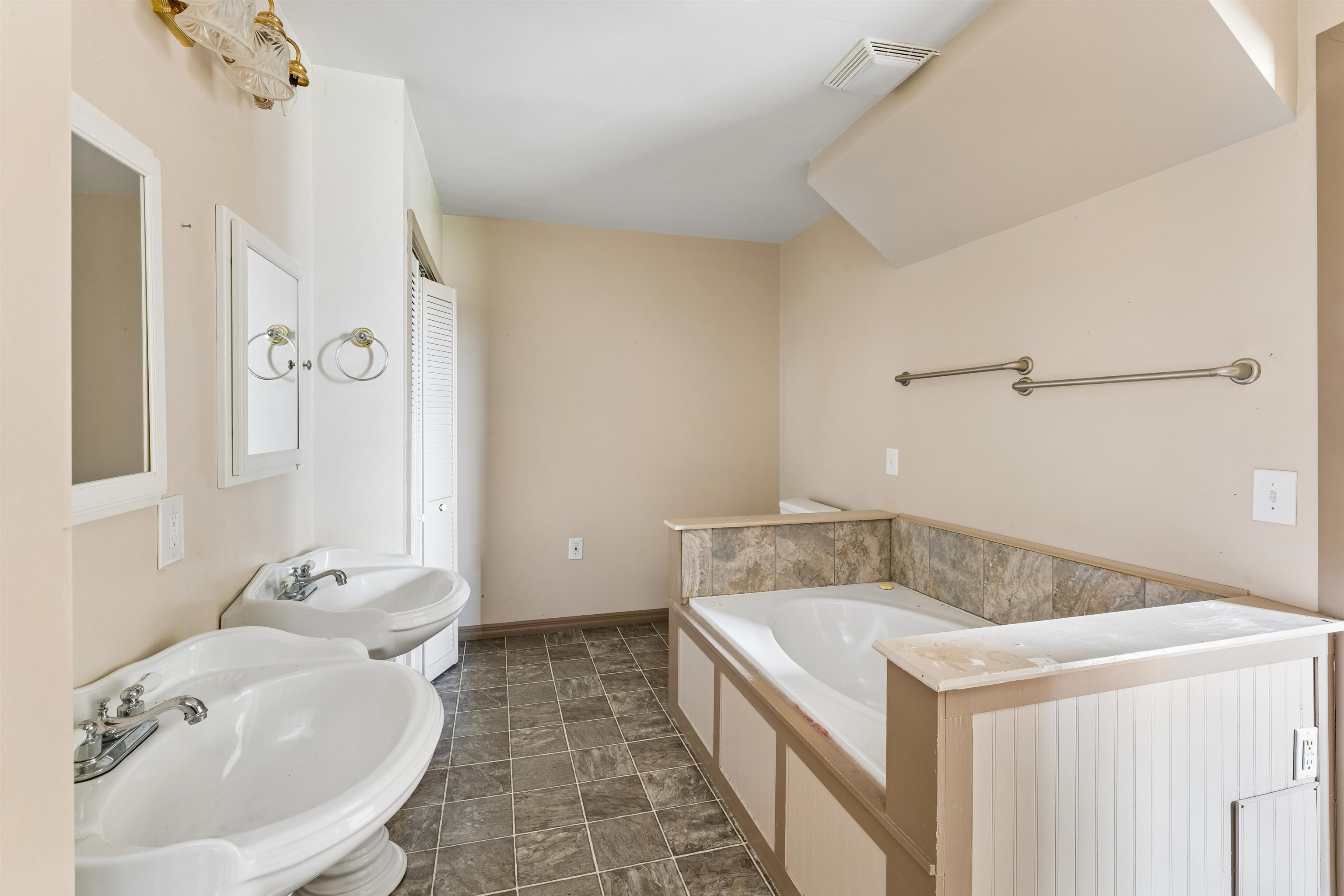 14274 Gary Road Chesaning, MI 48616 - Photo 12 of 27 Gallery Image 12
