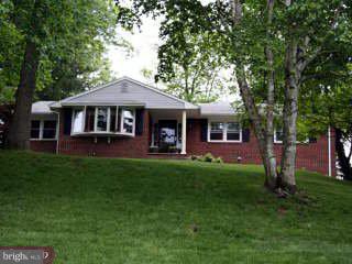 149 Brookside Road Newtown Square, PA 19073 - Photo 1 of 6