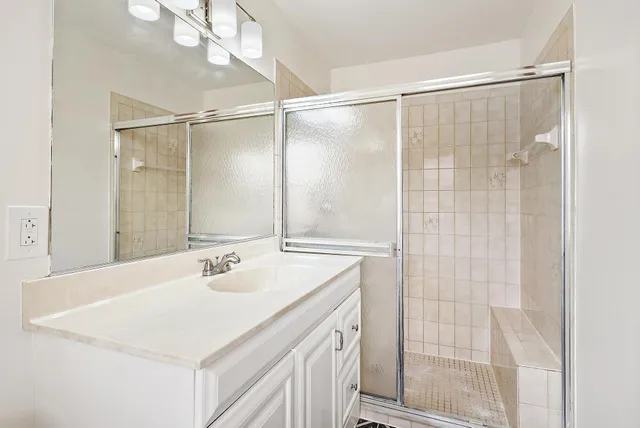 $3,000 | 489 Southeast Evergreen Terrace, Port St. Lucie, FL 34983