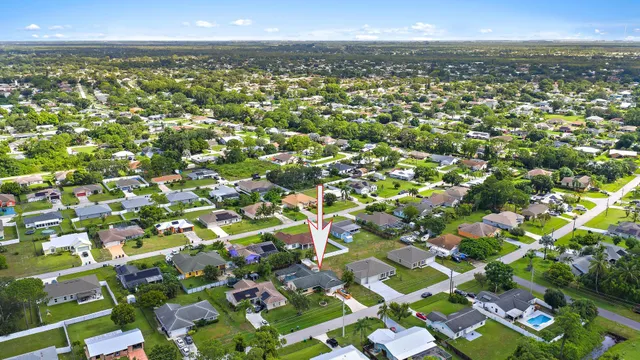 $3,000 | 489 Southeast Evergreen Terrace, Port St. Lucie, FL 34983