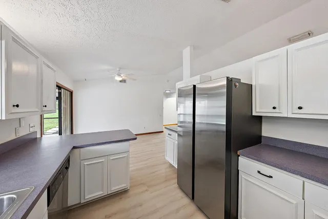 $3,000 | 489 Southeast Evergreen Terrace, Port St. Lucie, FL 34983