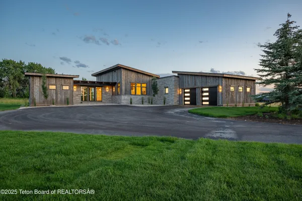 $1,850,000 | 9731 Buck Town Boulevard, Tetonia, ID 83452
