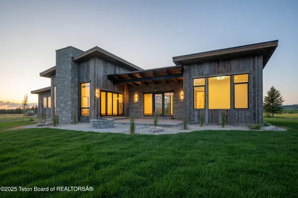 $1,850,000 | 9731 Buck Town Boulevard, Tetonia, ID 83452