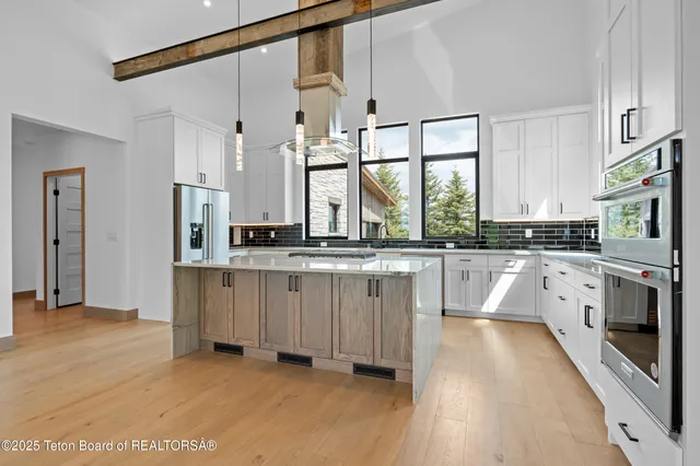 $1,975,000 | 9731 Buck Town Boulevard, Tetonia, ID 83452