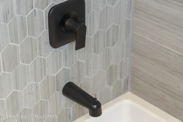 $1,975,000 | 9731 Buck Town Boulevard, Tetonia, ID 83452