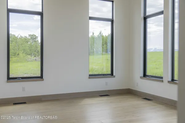 $1,850,000 | 9731 Buck Town Boulevard, Tetonia, ID 83452