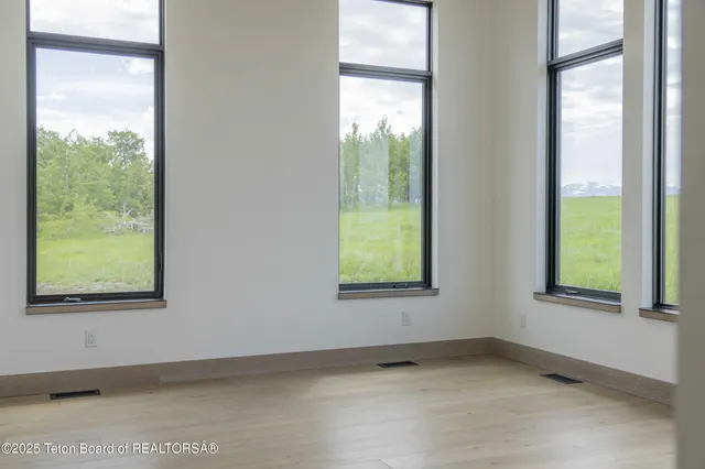 $1,975,000 | 9731 Buck Town Boulevard, Tetonia, ID 83452