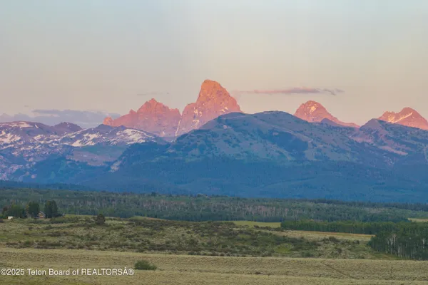 $1,850,000 | 9731 Buck Town Boulevard, Tetonia, ID 83452