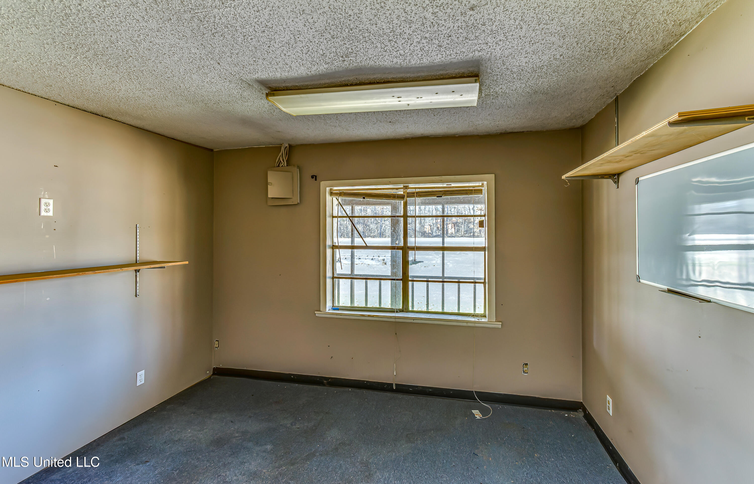 1403 Old Lake Road Brandon, MS 39042 - Photo 18 of 21 1403 Old Lake Rd-27