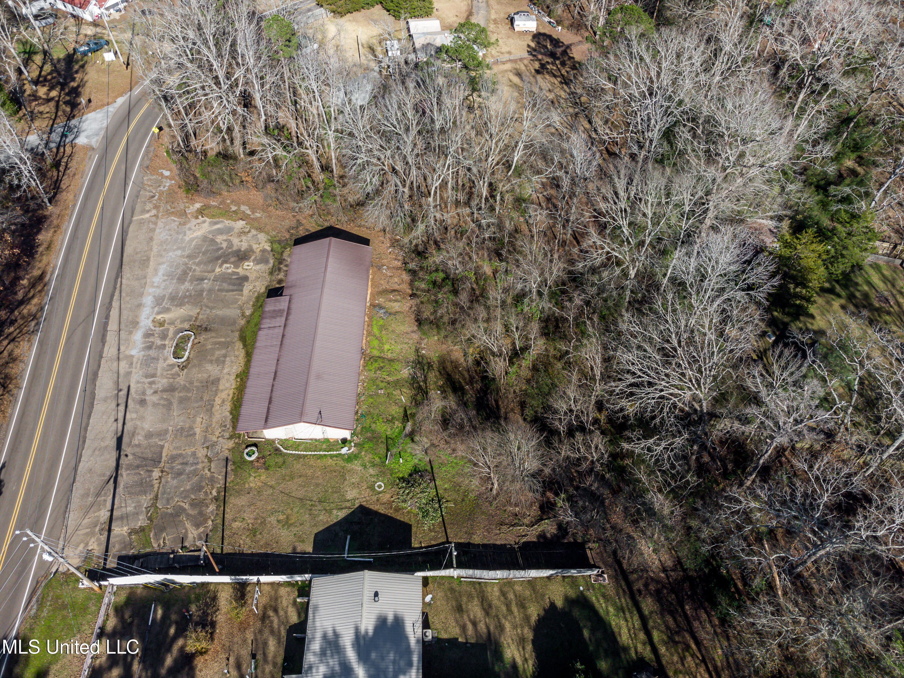 1403 Old Lake Road Brandon, MS 39042 - Photo 3 of 21 1403 Old Lake Rd drone-4