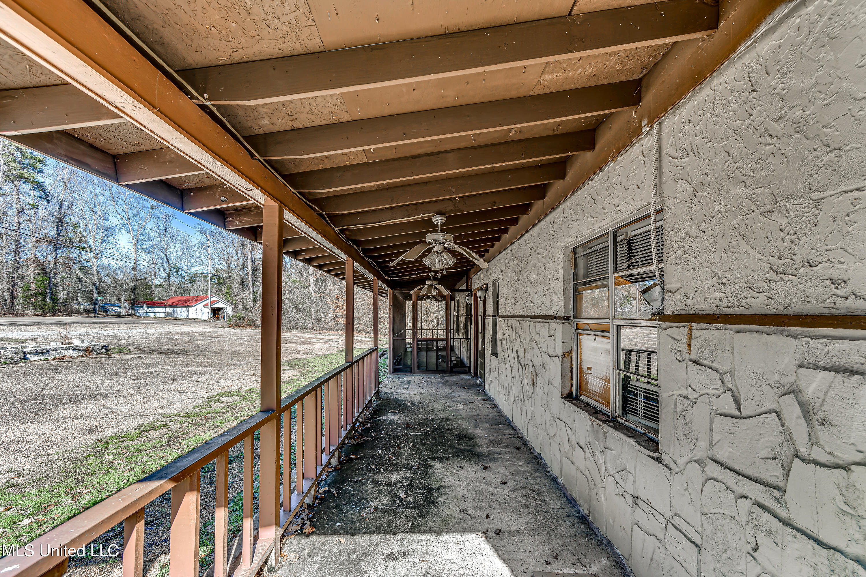 1403 Old Lake Road Brandon, MS 39042 - Photo 6 of 21 1403 Old Lake Rd-3