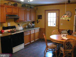 302 Hill Road Honey Brook, PA 19344 - Photo 3 of 6