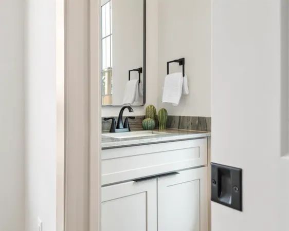 $3,650 | 1736 Bunche Road, Unit B3, Austin, TX 78721