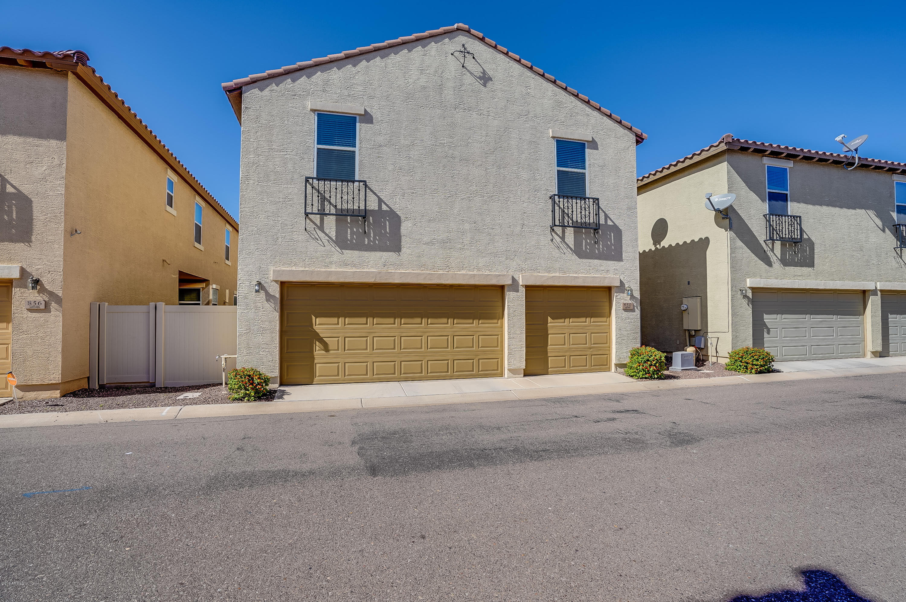 850 South Henry Lane Gilbert, AZ 85296 - Photo 4 of 55 Welcome Home!