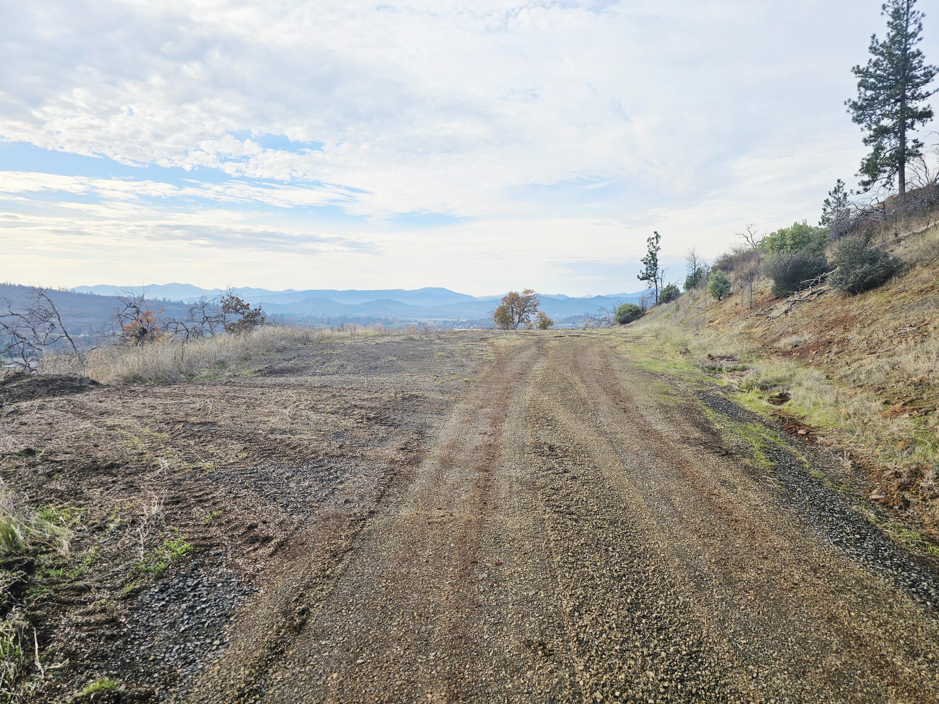 2162 Butte Falls Highway Eagle Point, OR 97524 - Photo 4 of 63 4 Second Pad