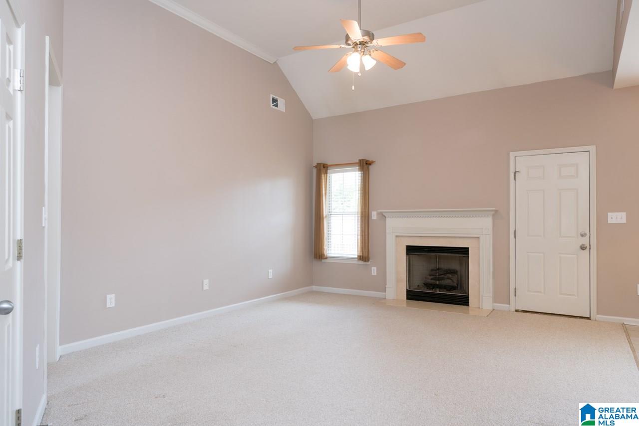 258 Victoria Station Alabaster, AL 35114 - Photo 3 of 30
