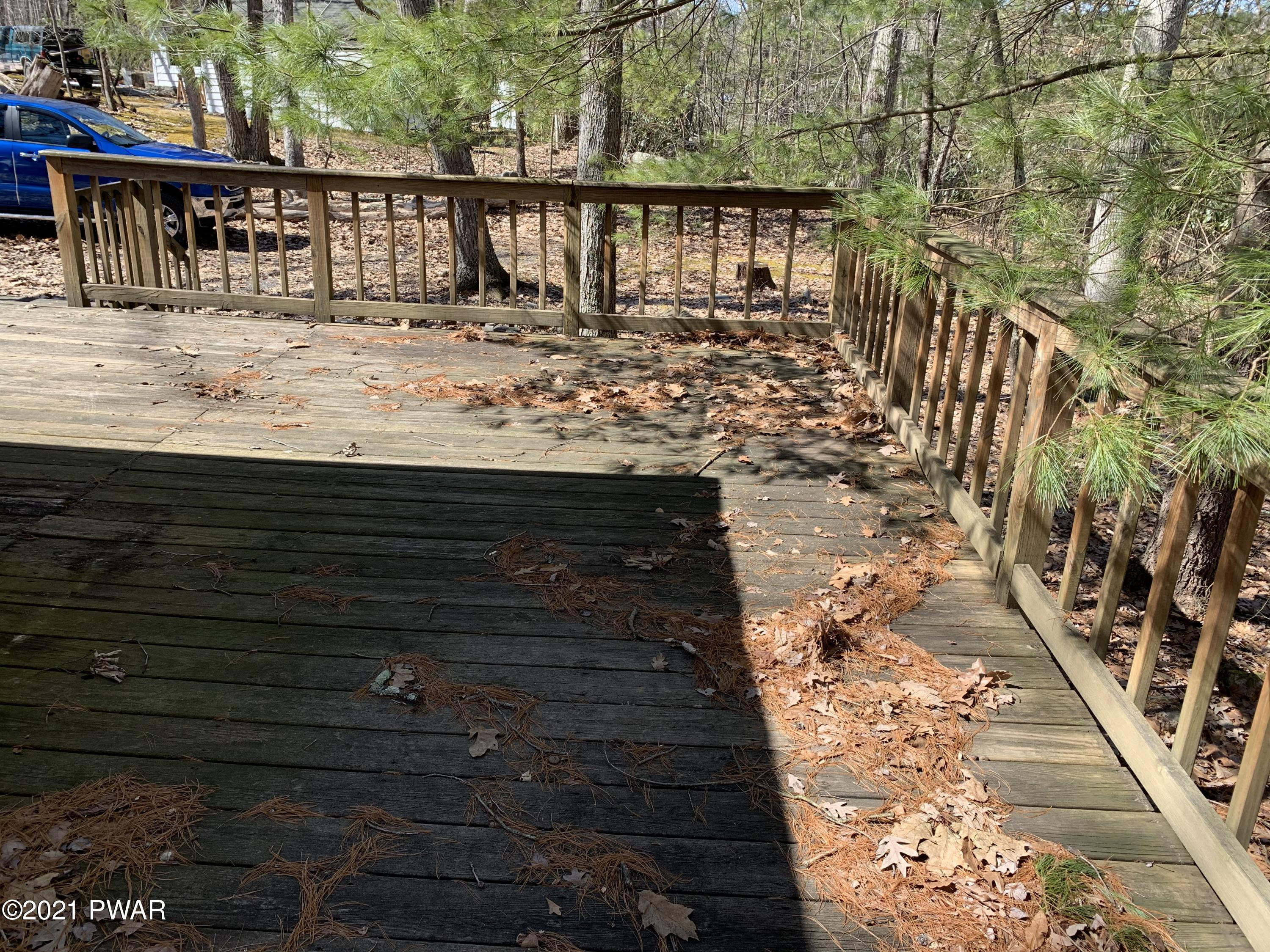 111 Mosier Road Dingmans Ferry, PA 18328 - Photo 21 of 26