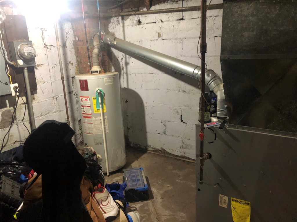 44 Carthage Street Rochester, NY 14621 - Photo 21 of 40