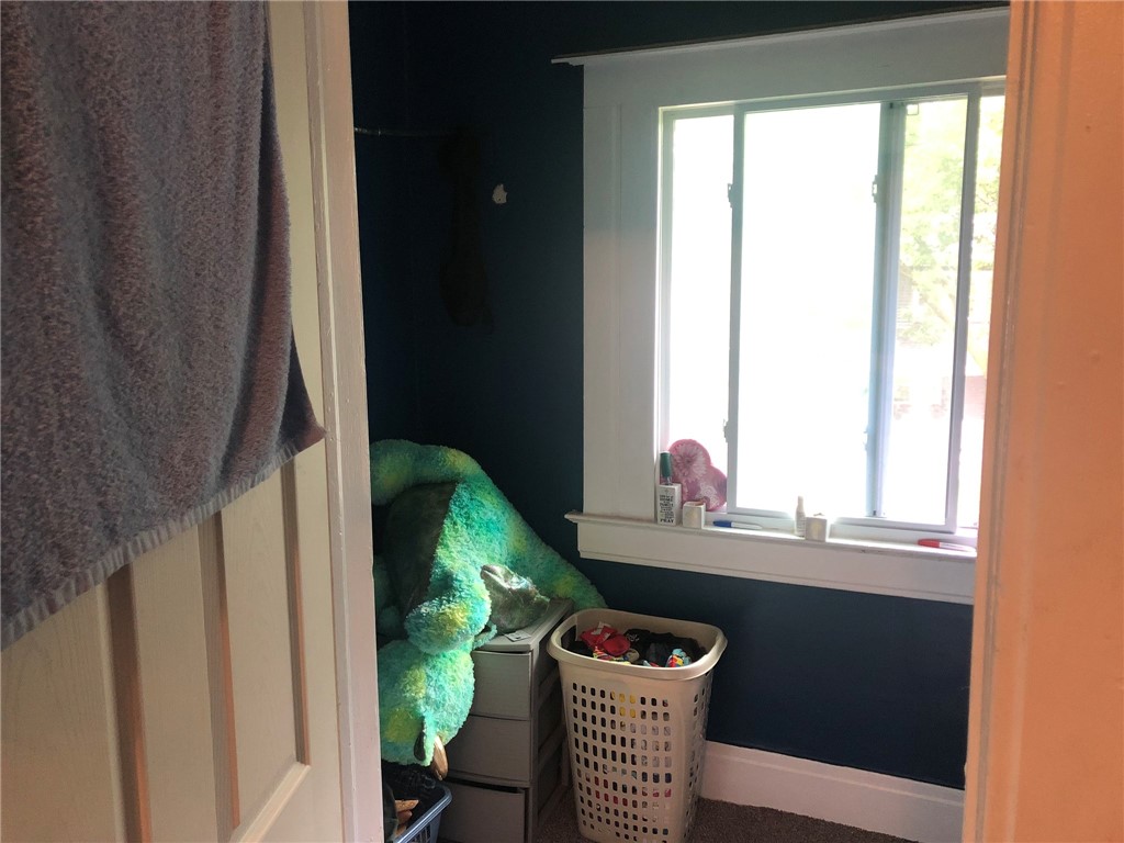 44 Carthage Street Rochester, NY 14621 - Photo 31 of 40