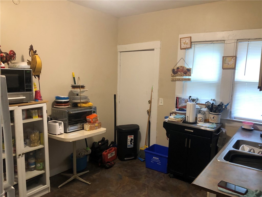 44 Carthage Street Rochester, NY 14621 - Photo 38 of 40